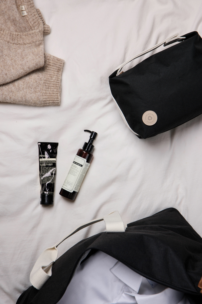 VINGA Sortino RCS toiletry bag