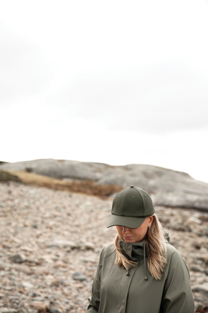 VINGA Baltimore AWARE™ recycled PET cap