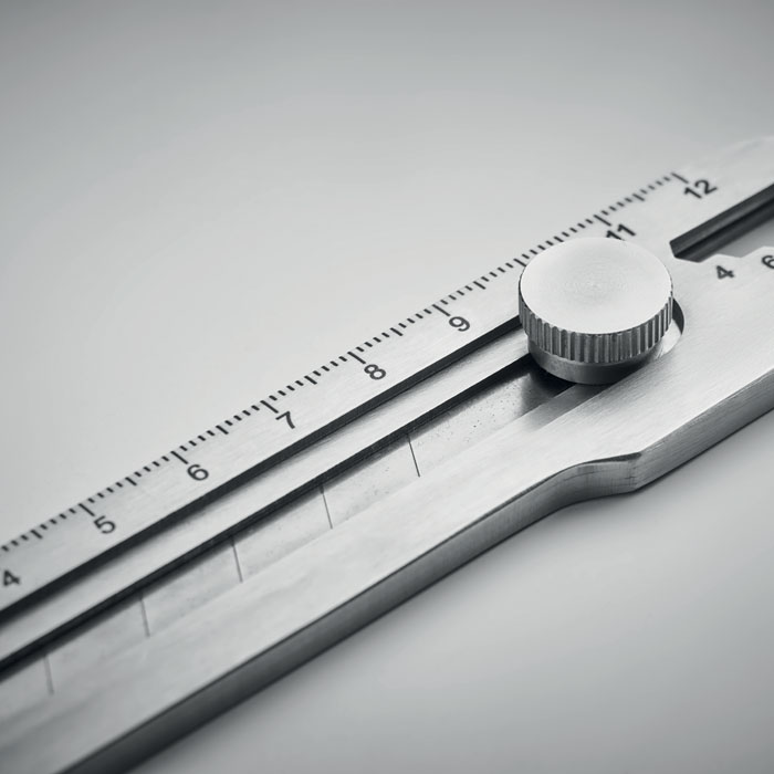 KNIFEPLUS - Multi tool retractable knife