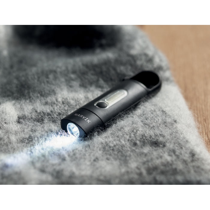 BLUZ - Pocket size COB flash light