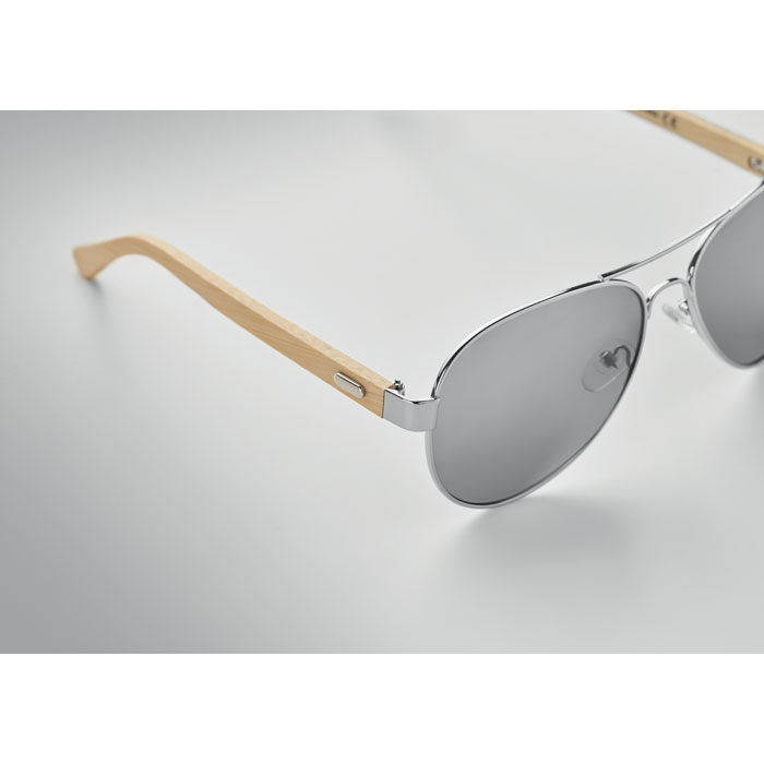 HONIARA - Bamboo sunglasses in pouch